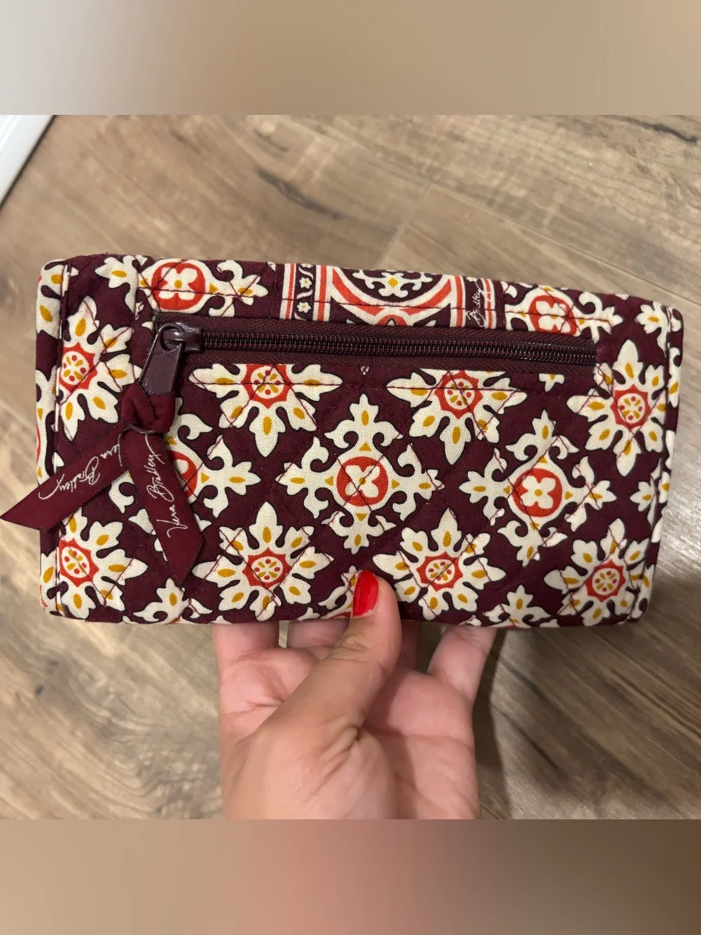 Vera Bradley Burgundy Medallion Trifold Wallet Organizer Clutch Retired Print